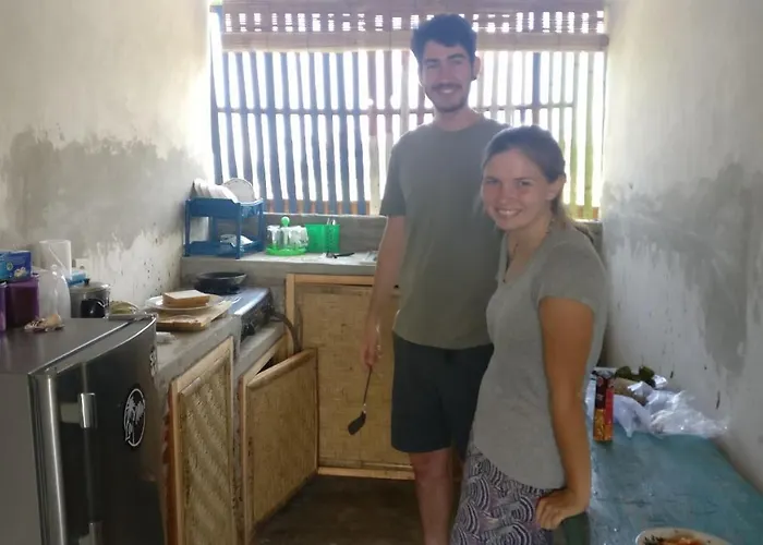 The Nyamo Surfschool & Pulukan